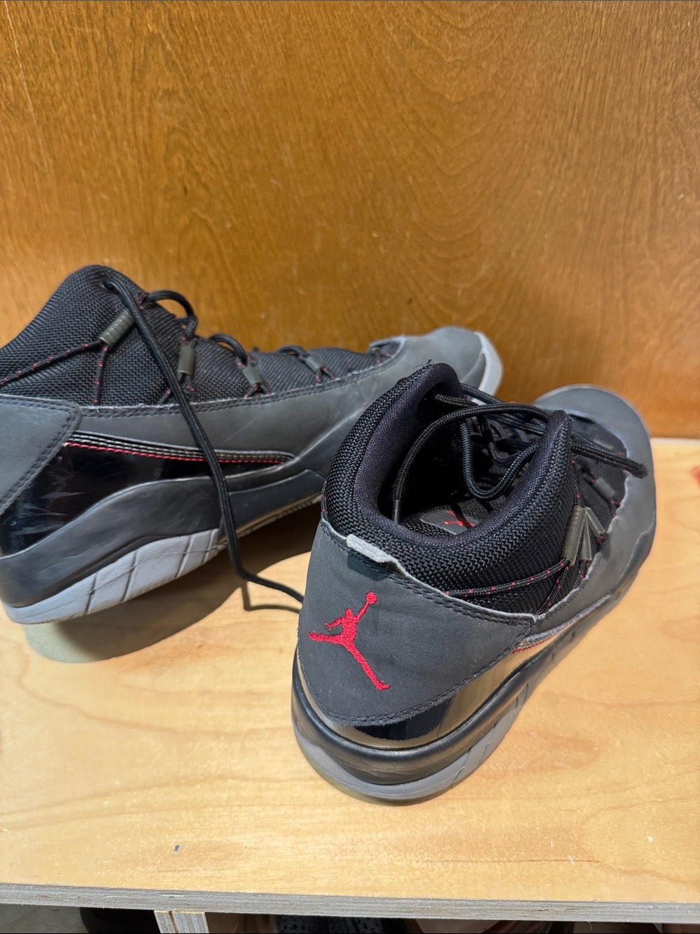 Jordan Kids Black and Red Low-Top Sneakers